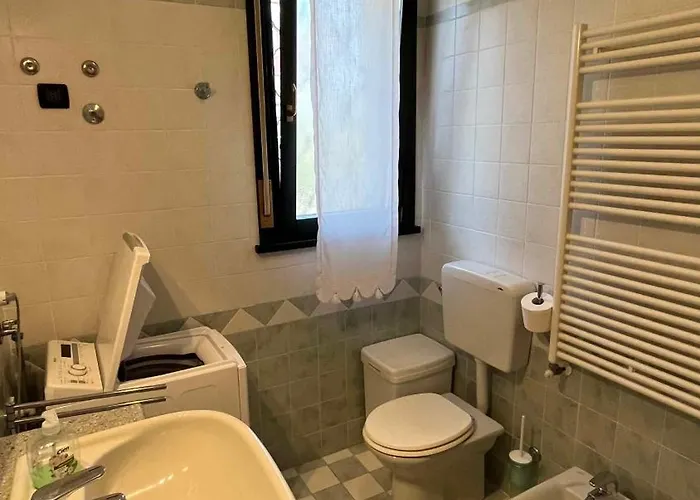 Jody Bibione, Poolside With Garden Daire Bibione