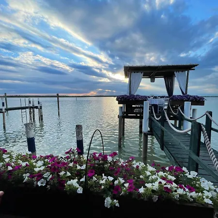Jody Bibione, Poolside With Garden * Bibione